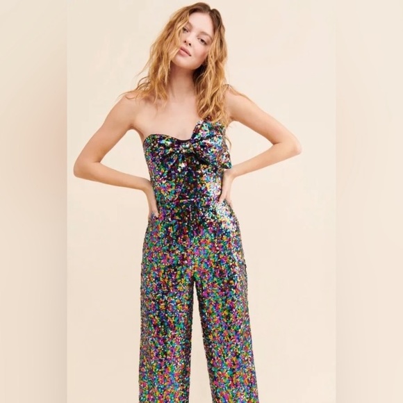 *SOLD* Women’s Hutch Sequin Bow Jumpsuit by Anthropologie size 2 - Picture 2 of 10